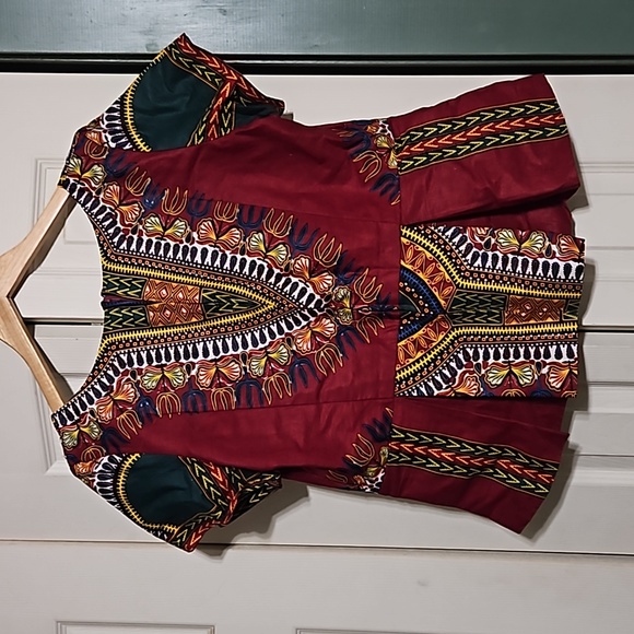 Top - Picture 3 of 4